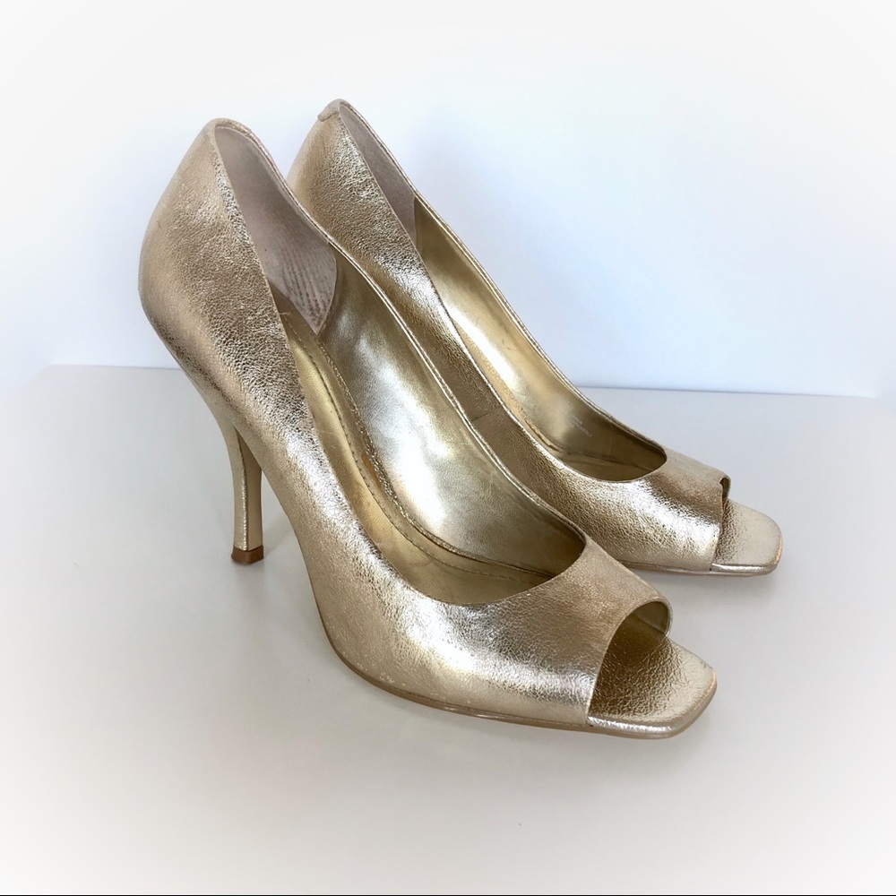 BCBGeneration Ariel peep-toe heels